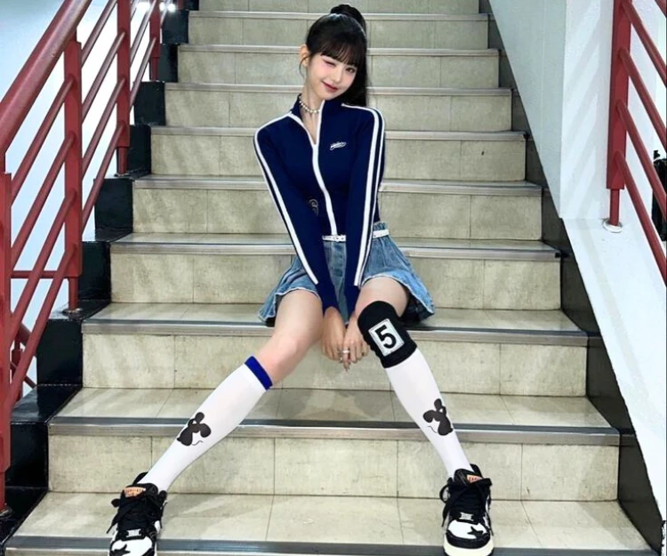 今天，我洗了一堆袜子