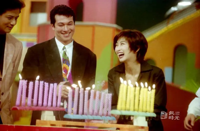 真相原来就在身边…