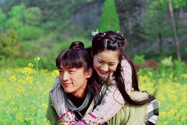 在江湖与诗意之间，与你共赴一场不老的传奇