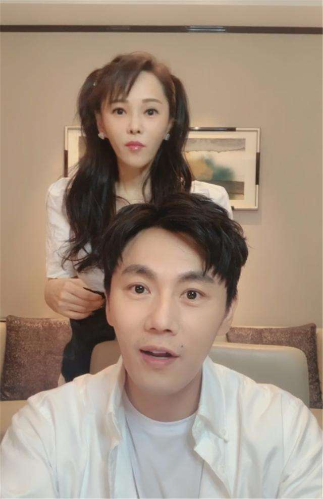 月光下的誓言｜四季轮回，爱如月色般温柔