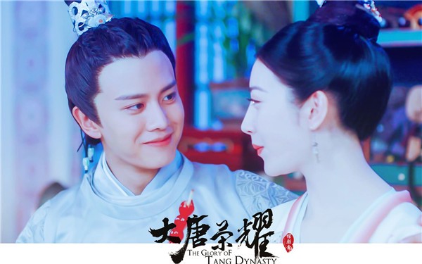 甜虐交织的温柔丨那些藏在字里行间的深情