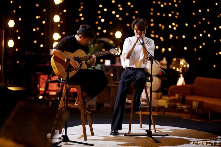 舞台上的我，光影中的梦？