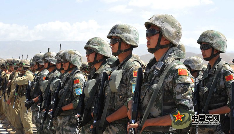 阳光下的震撼:阅兵日记 阳光下的震撼:阅兵日记