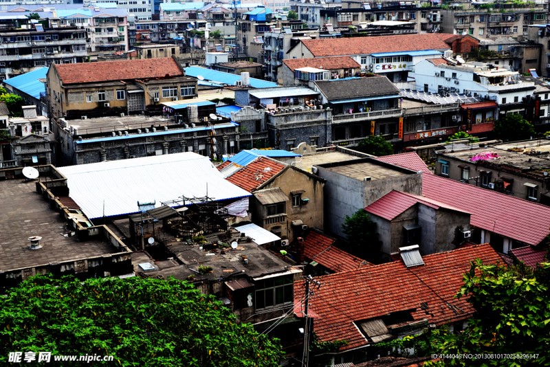 巷口那家老面馆的烟火气