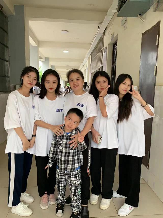 那些年的女老师,谢谢你陪伴我成长? 那些年的女老师,谢谢你陪伴我成长?