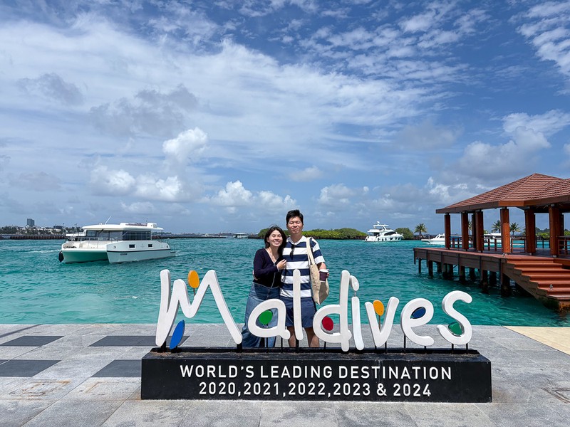 钓竿轻摇，心随水流！