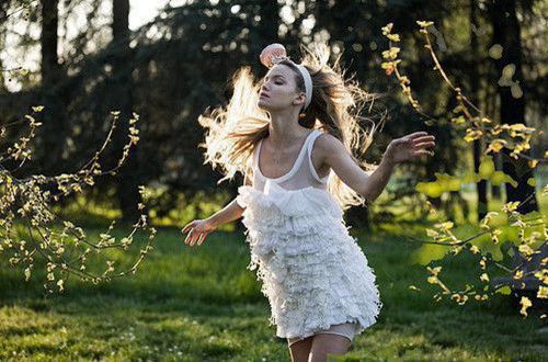 爱在舌尖，甜蜜满溢：—甜腻情话大全