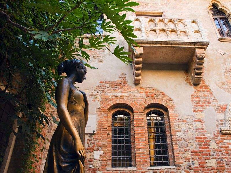 在罗马的街头，遇见爱情的模样！