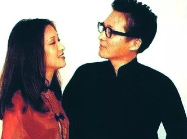 李敖的硬核浪漫·把深情藏在犀利里，偏爱你一人