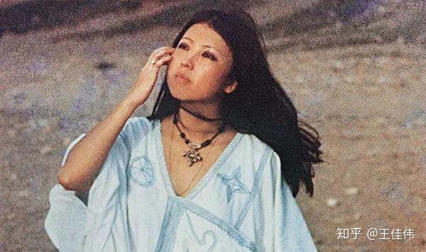 三毛式情话：在风里写给你的温柔诗行