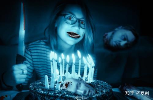 凌晨两点被一句话吓醒，这鬼故事太短了！