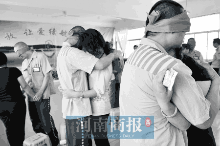 发给老公的简短情话—藏不住的心动，都在字里行间