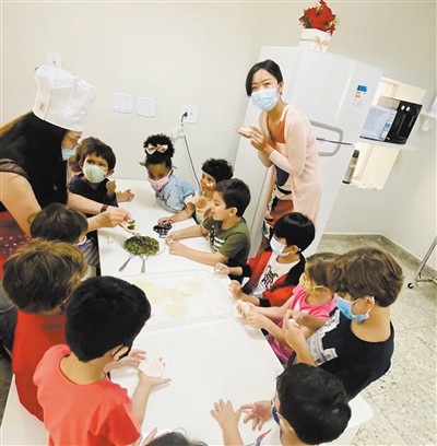 今天逛超市真开心！