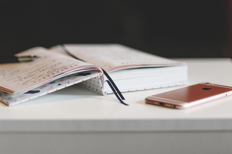 苹果6s的第1738天丨它记得我所有崩溃的夜晚 苹果6s的第1738天丨它记得我所有崩溃的夜晚