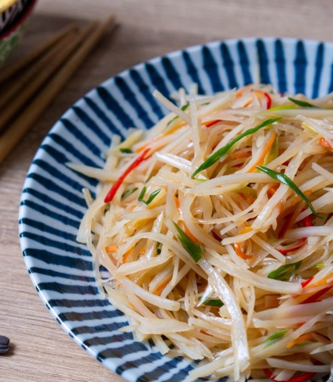 炒土豆丝失败后，我终于明白了什么叫“生活里的烟火气”！