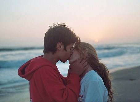 接吻的温度,是最美的情话! 接吻的温度,是最美的情话!