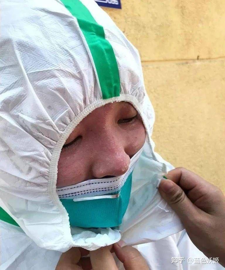 爱在守护之间：医护人员的爱情故事