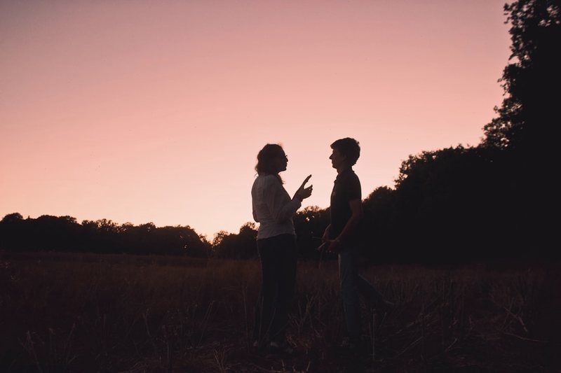 光影中的爱语—夫妻之间情话视频的温馨表达