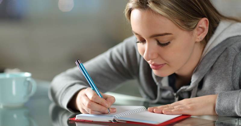 今天，我决定认真写日记！