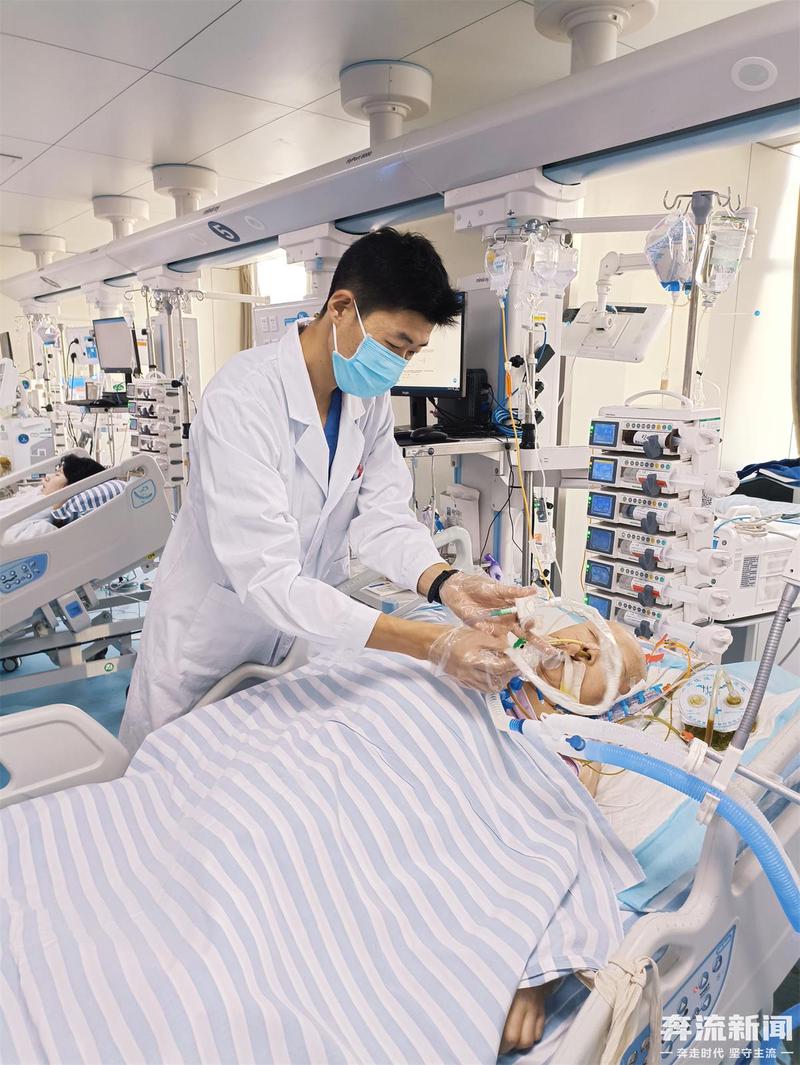 手术室里的那一幕？