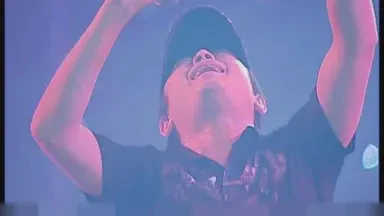 岁月的河流，我们是彼此的灯塔？