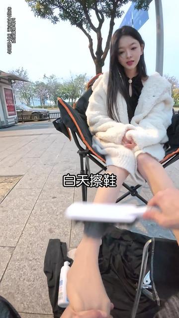 刷鞋日记丨那些被遗忘的细节和被找回的光彩