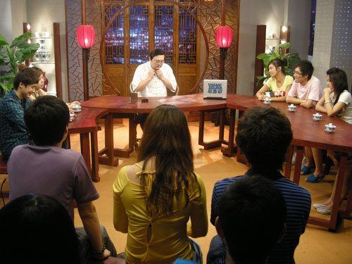 今天找到了一个好网站下载《老梁故事汇》…