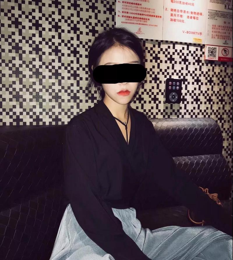 那些藏在聊天记录里的心动瞬间，每一句都写着“我想你”！