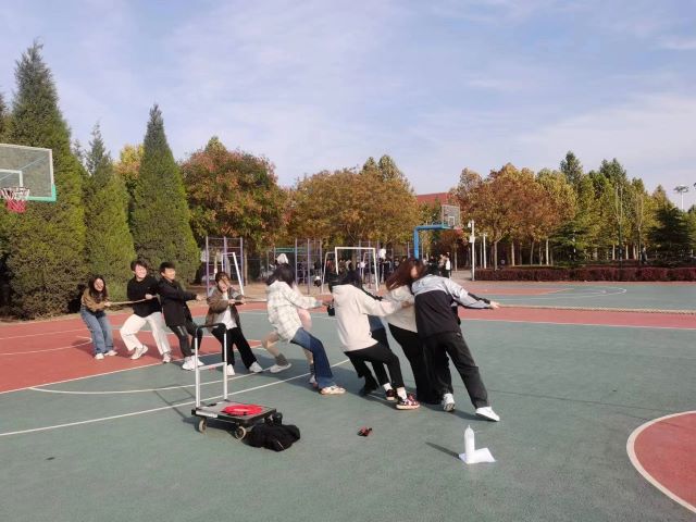 赛道上的速度与激情！