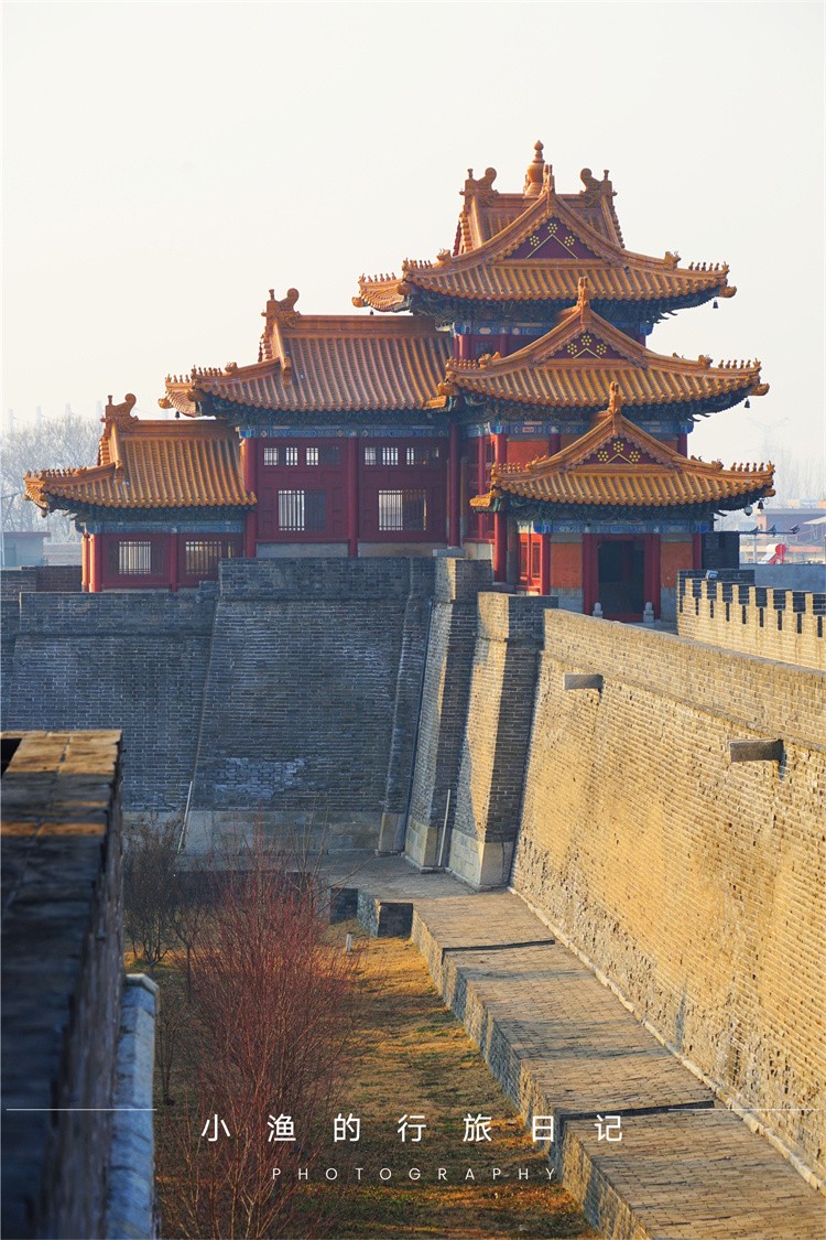 今天在故宫，我终于明白了什么叫“时间在墙上走”！