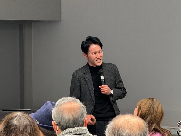 街角的奇妙发现…