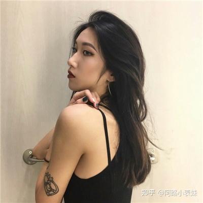 彩虹下的誓言丨爱如彩虹般绚烂