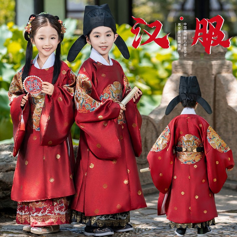 今天我穿了件旧毛衣，居然被夸得想哭…