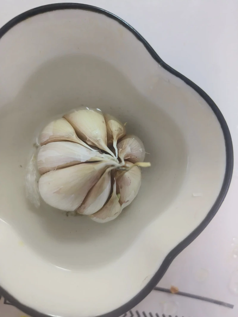 种蒜日记丨从泥土到收获的喜悦 种蒜日记丨从泥土到收获的喜悦