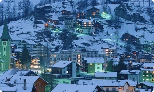 秋高气爽，与友同行？