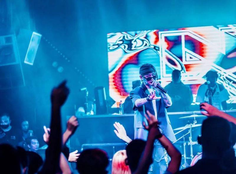 《就怕rapper说情话丨那些藏在押韵里的笨拙温柔》