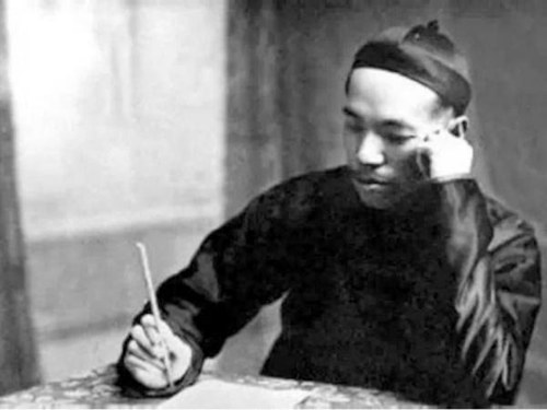 心语轻诉,情深无言? 心语轻诉,情深无言?
