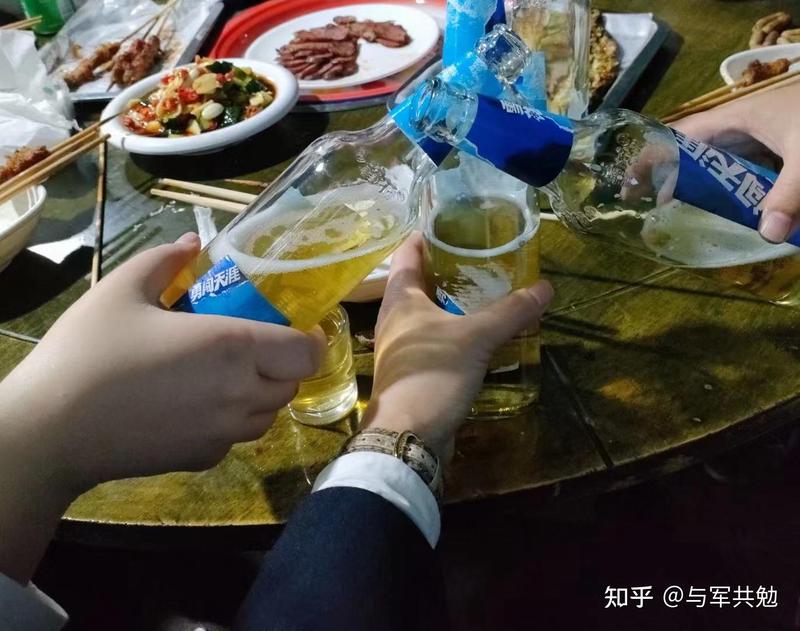 喝酒时说的情话，浪漫又深情？