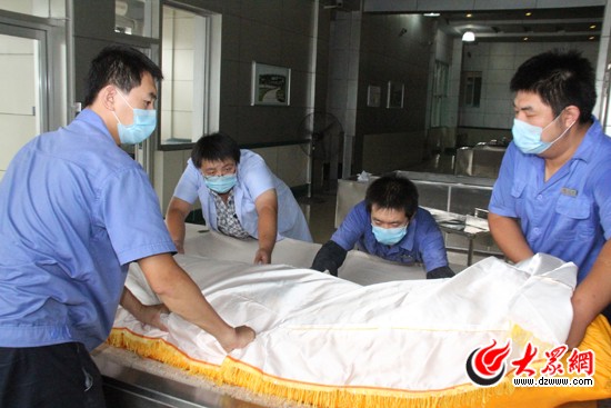 殡仪馆的第七个雨夜？