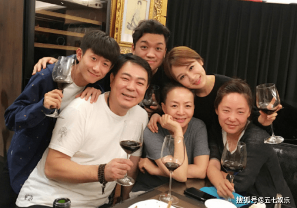 高亚麟情话｜那些藏在幽默背后的深情告白