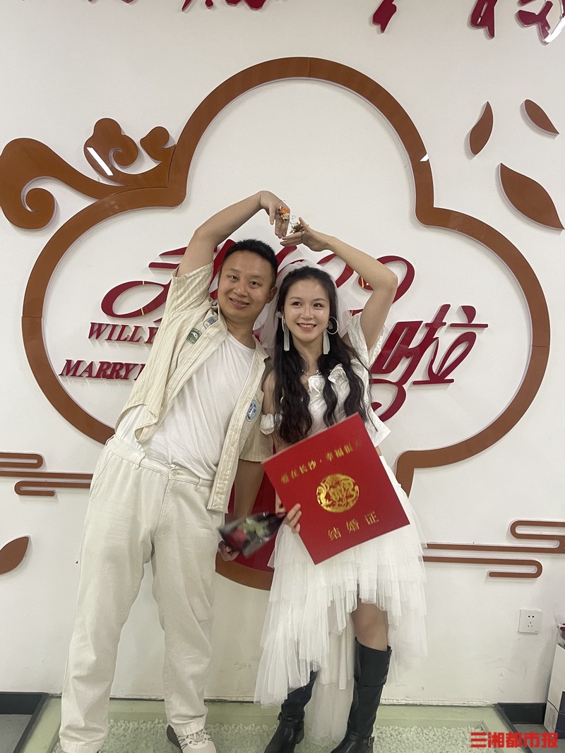 情话配不上你，是我最温柔的遗憾！