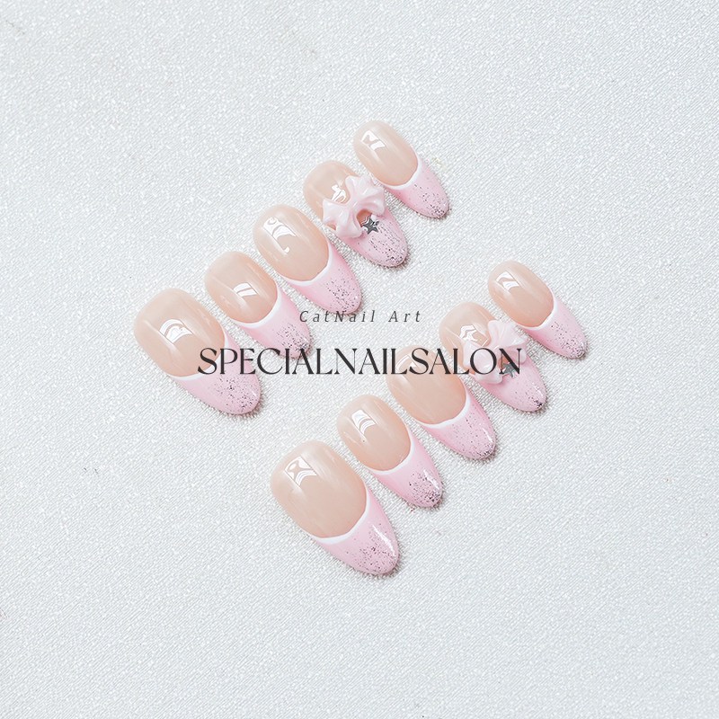 今天我吹了整整一小时的泡泡…