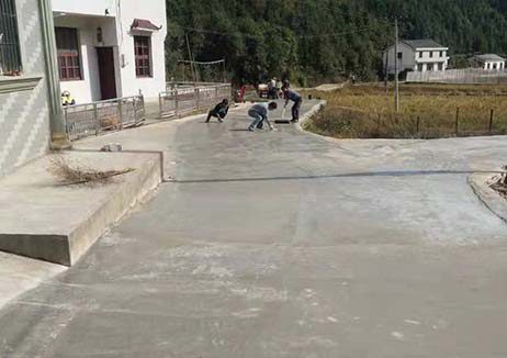 水泥路施工日记丨今天差点被水泥烫伤