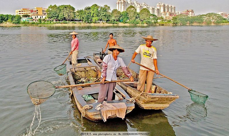 在时光的浪里，打捞你的名字？