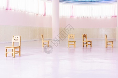 日记·快开学了，我的心情有点复杂