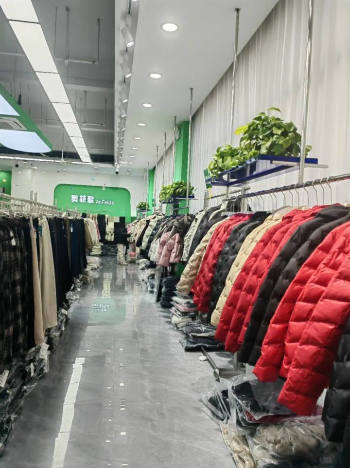 汗水和针脚丨我在服装厂的日子