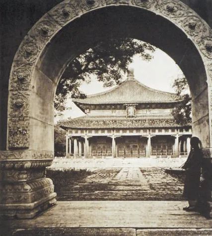 国家博物馆的一天…