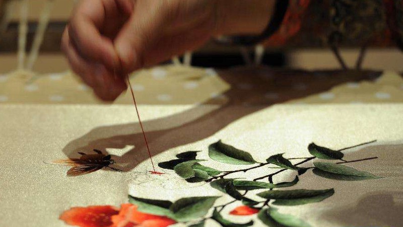 刺绣情话｜编织爱的细腻心语