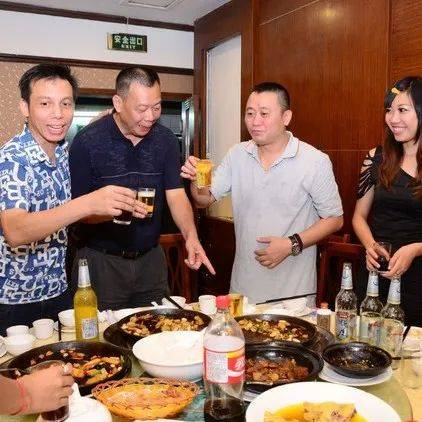 那些让人胃口大开的下饭情话，每一句都饱含爱意！