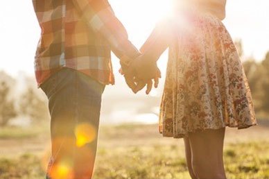 月光下的酒窝，醉了谁的眼？